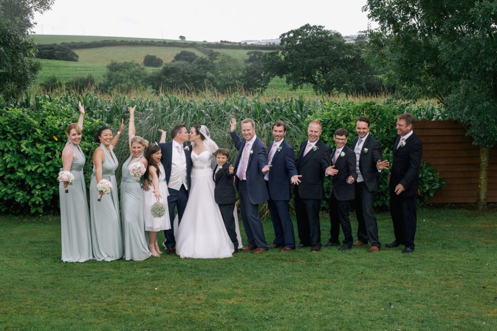 Wedding Photography Checklist & timeline