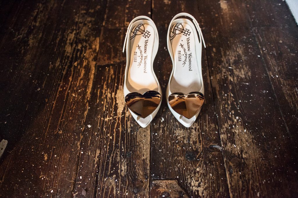 Wedding Photography Checklist & timeline