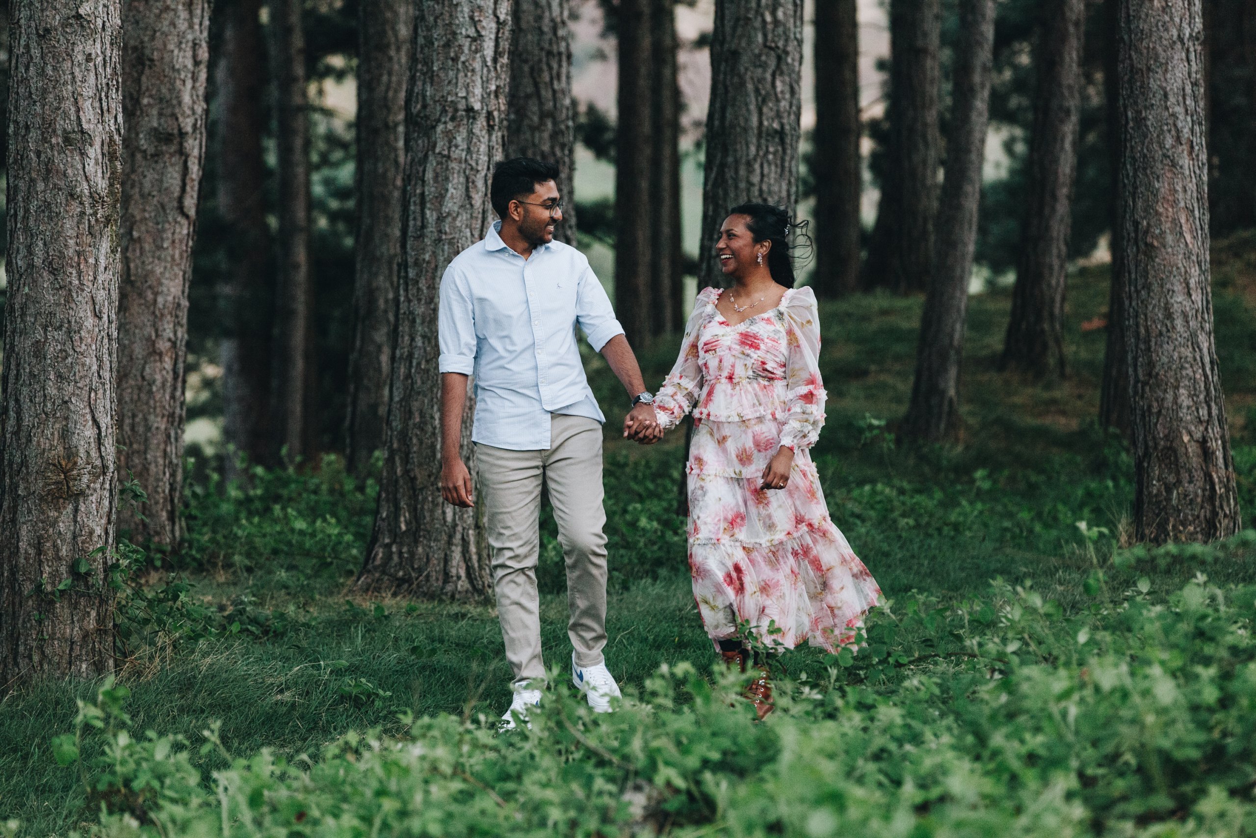 Engagement Photographer Peak District Dovestone Reservoir