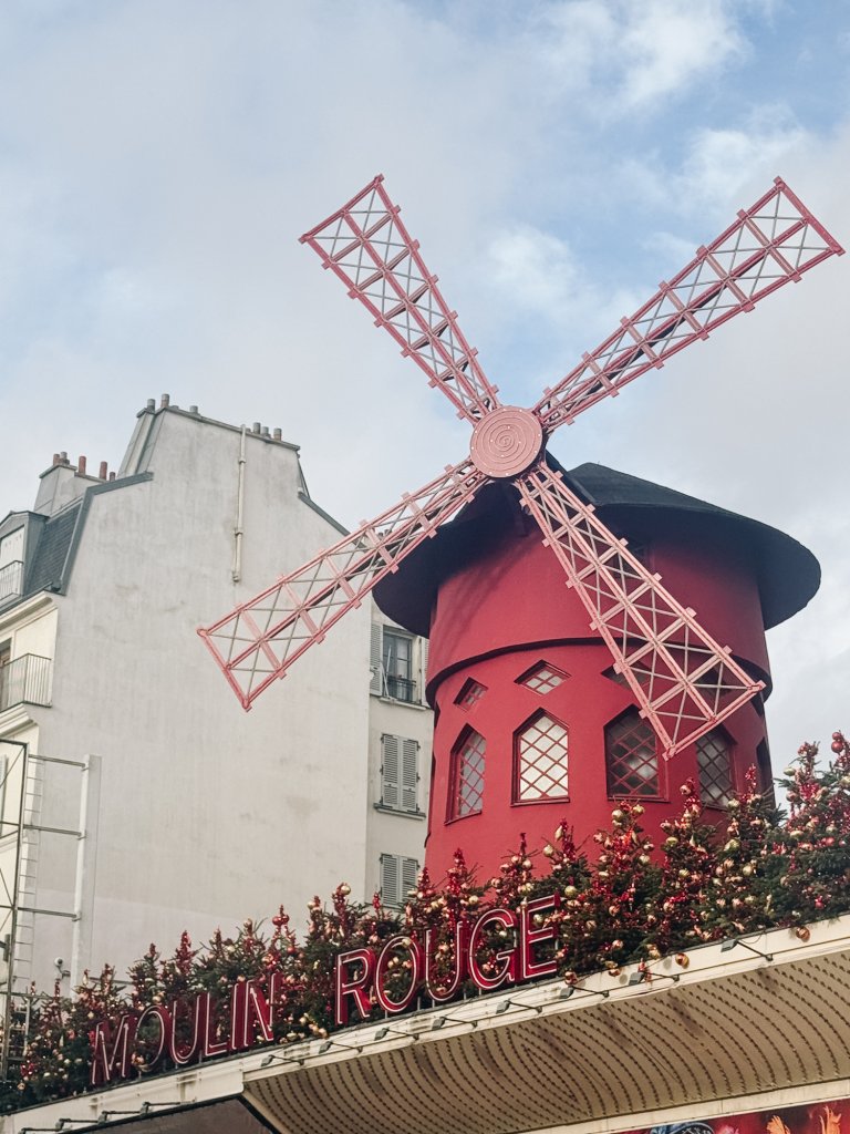moulin rouge paris photography