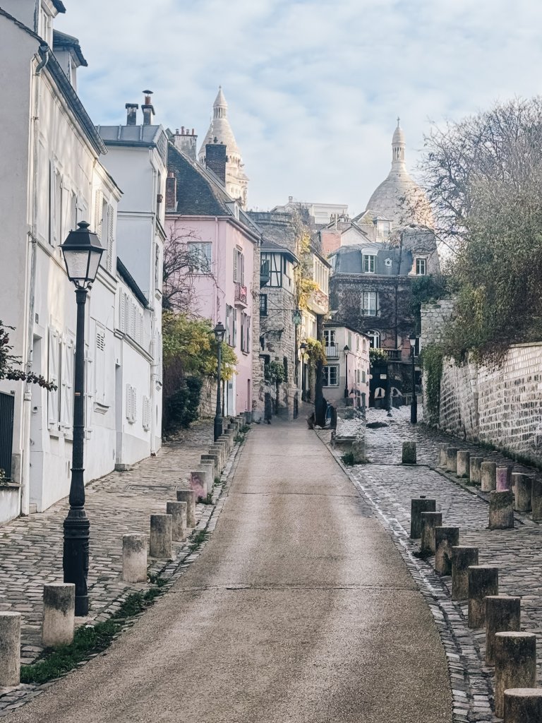 montmarte street photo