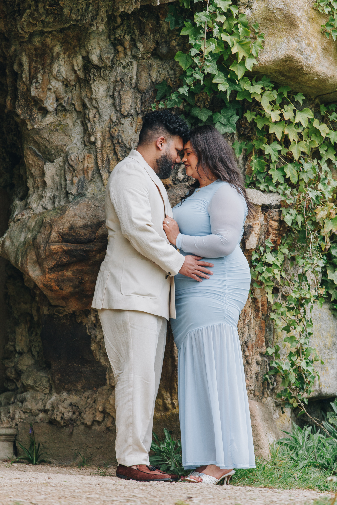 Elegant engagement photoshoot at Chatsworth House with soft spring light