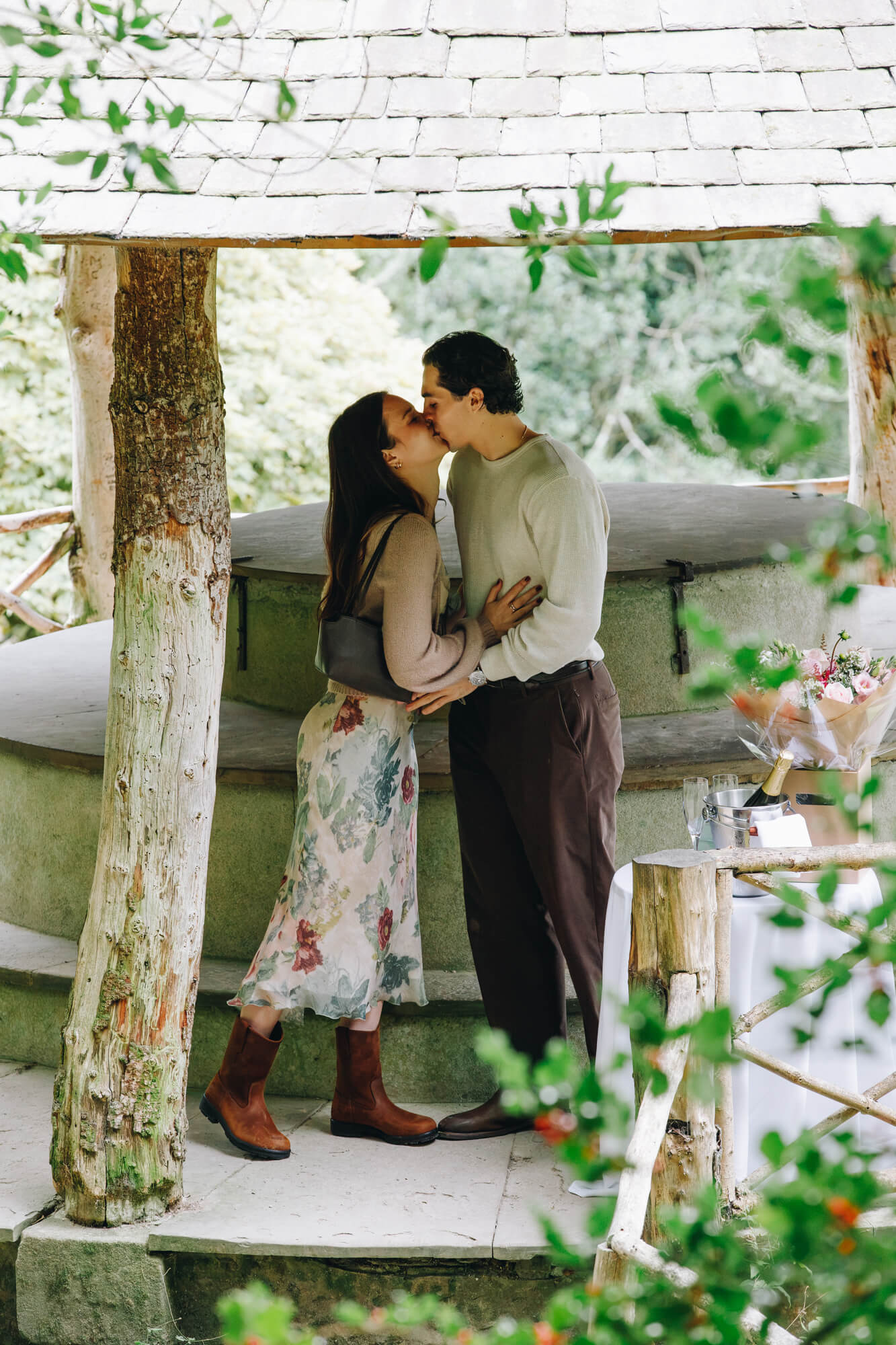 peak district proposal photographer chatsworth house proposal